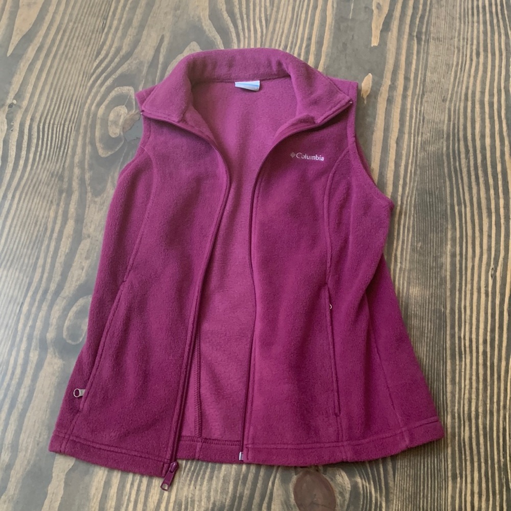 Columbia Vest